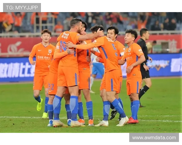 多特争冠稳定性不足问题在近期关键战中逐步显现，对赛季走势形成制约